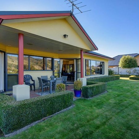 Kawarau Bay View - Cromwell Holiday Home Exterior photo